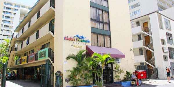 Waikiki Beachside Hostel