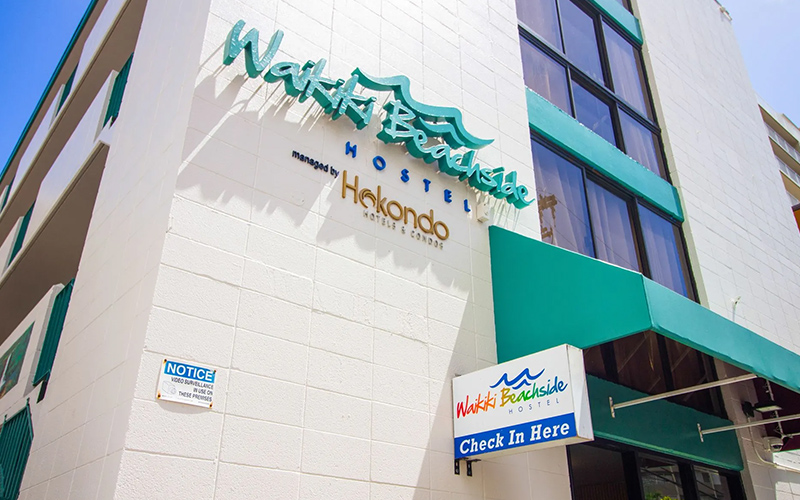 Waikiki Beachside Hostel