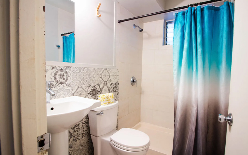 Waikiki Beachside Hostel